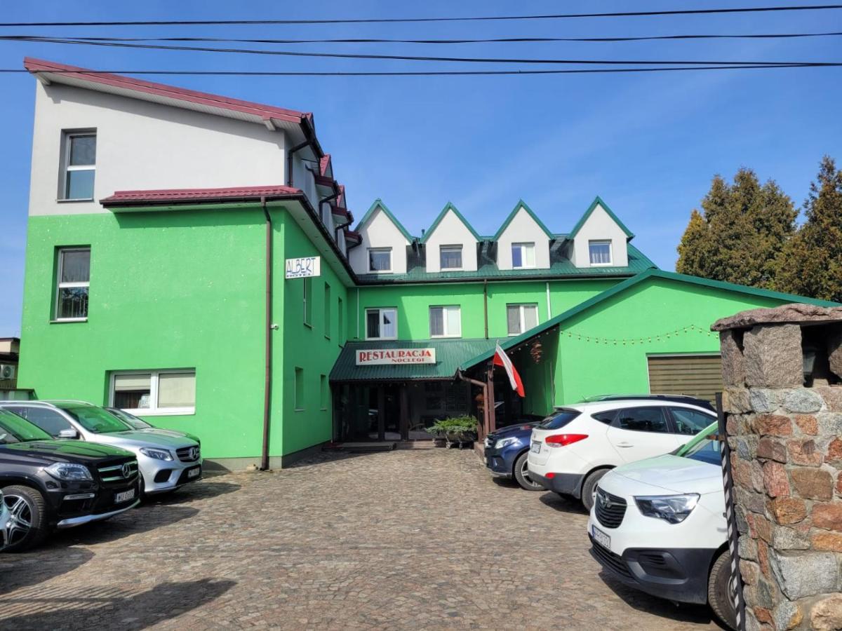 Albert Turystyczne Uslugi Hotelarskie Varşova Dış mekan fotoğraf